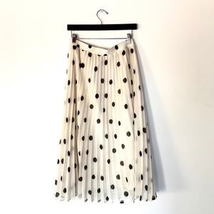 Black + White Polka Dot Skirt M
